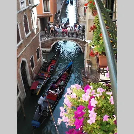 Leoncini With A Wonderful Canal View Veneza Exterior foto