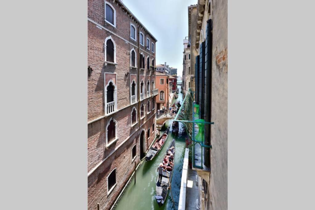 Leoncini With A Wonderful Canal View Apartamento *